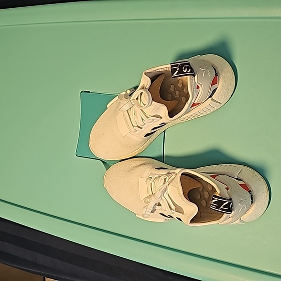 Nmd R1 Japan White colorblockmen's. Size 7 in mens. - Picture 5 of 6